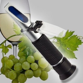Refractometer Vine Dresser Winegrower Winemaker Wine Cellars 190&deg;Oe, 44% Sugar, 40% KMW Wine Beer Harvest Time R06
